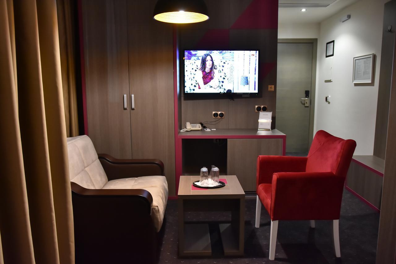 Hotel Kljuc Bagian luar foto