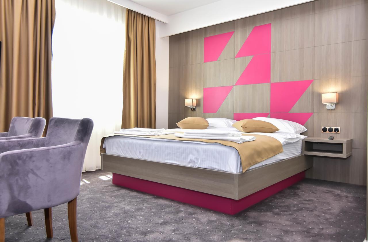 Hotel Kljuc Bagian luar foto