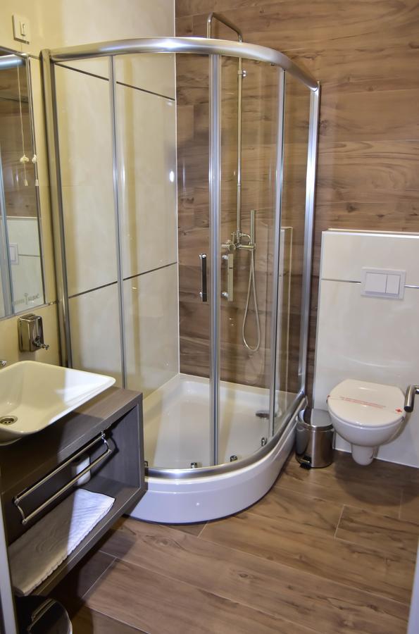 Hotel Kljuc Bagian luar foto