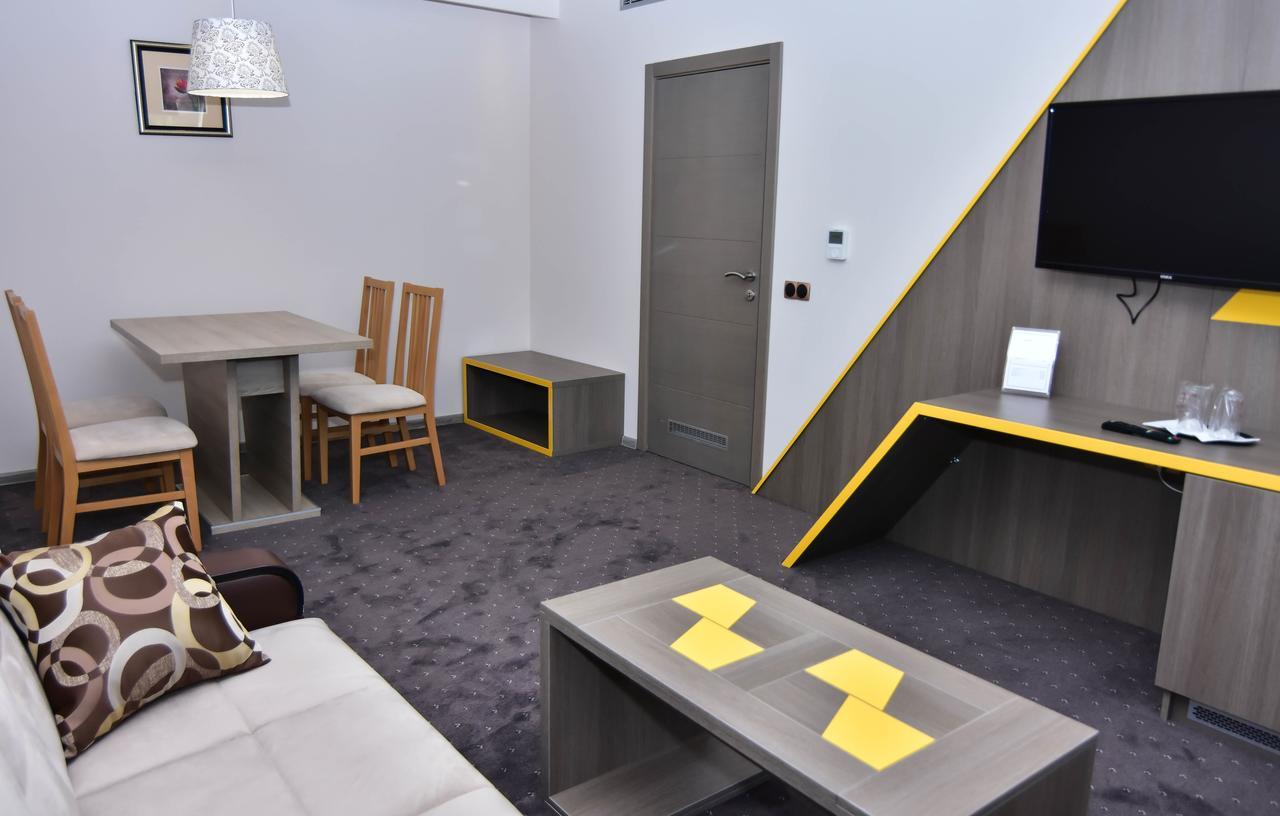 Hotel Kljuc Bagian luar foto