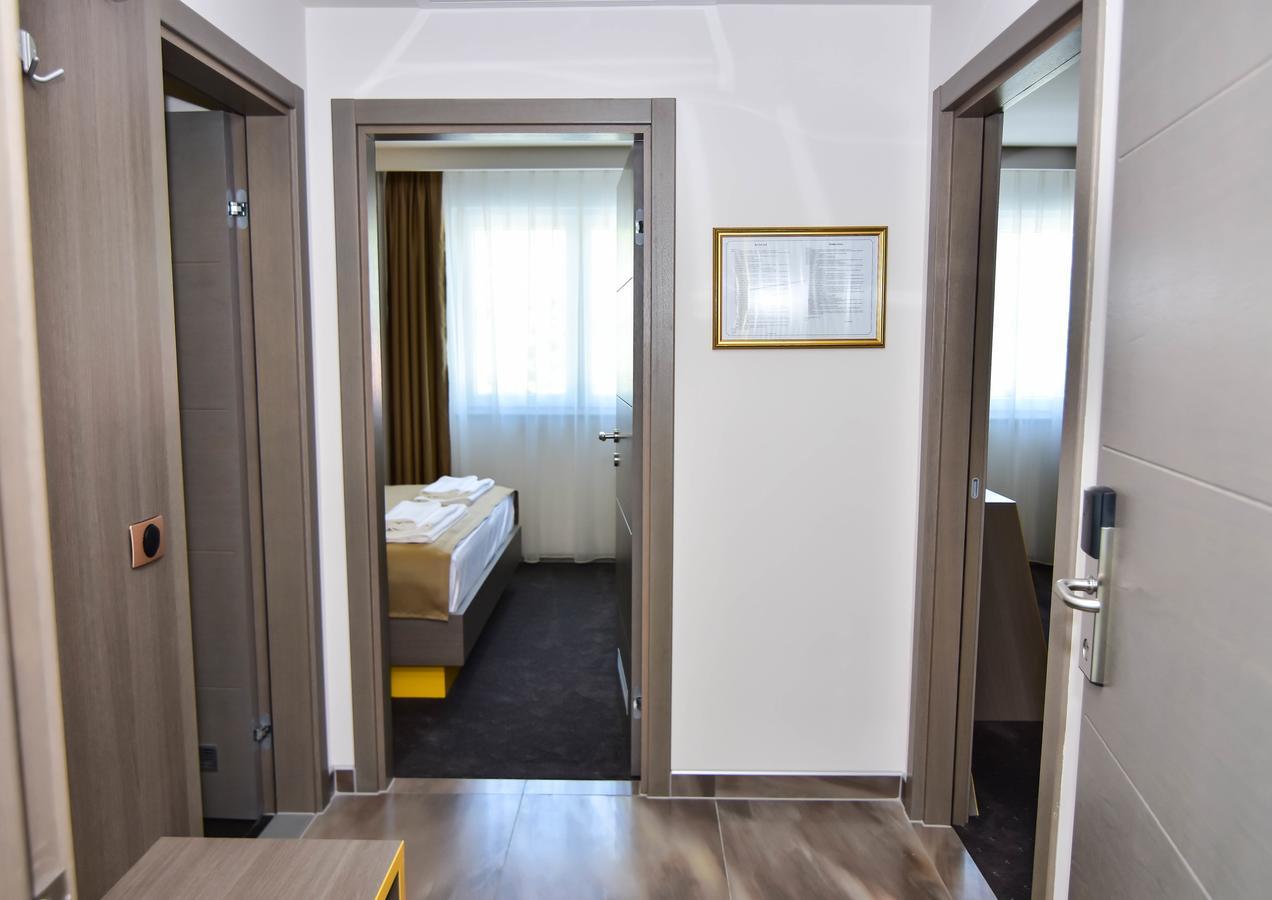 Hotel Kljuc Bagian luar foto